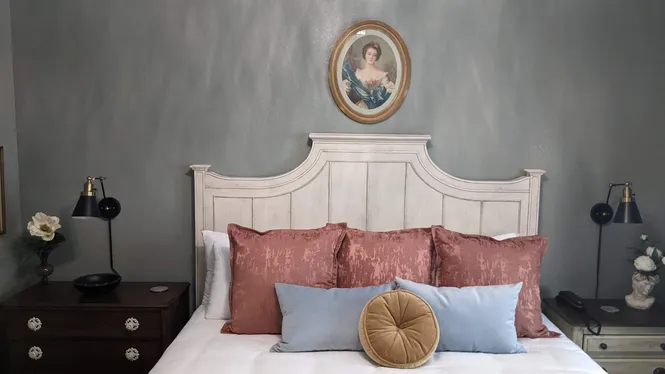Guest room at The Pearl in   the Outer Banks, NC